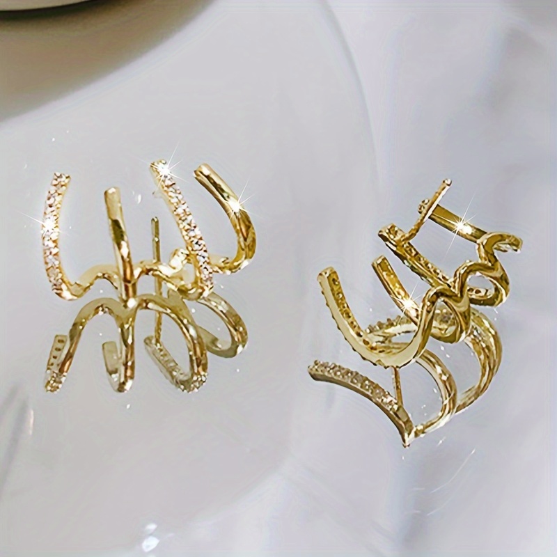 Stylish Copper & Silver Earrings with Claw for Spring & Summer